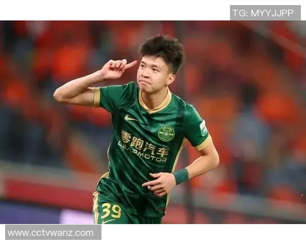 中国足球新星崛起，未来十年或成国足核心力量，逐步接班老一代球员